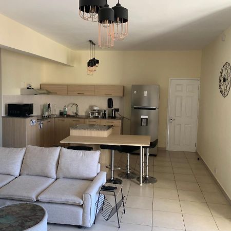 Modern Apartment Close To Flic En Flac Beach エクステリア 写真