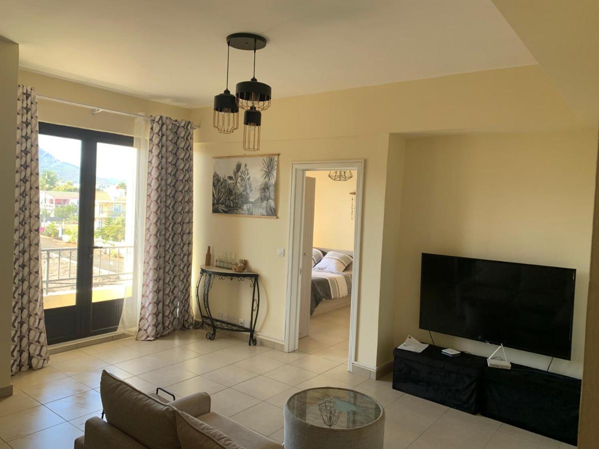 Modern Apartment Close To Flic En Flac Beach エクステリア 写真